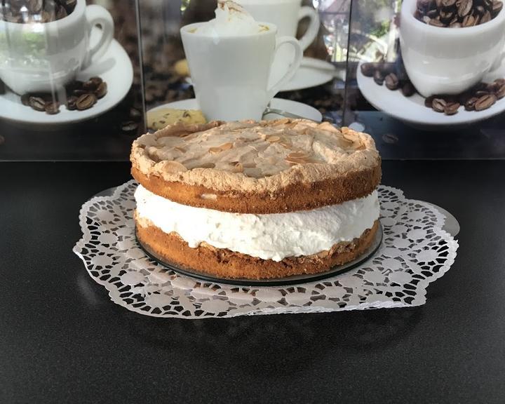 Nadjas kleiner Kuchen- und Kaffee-Garten